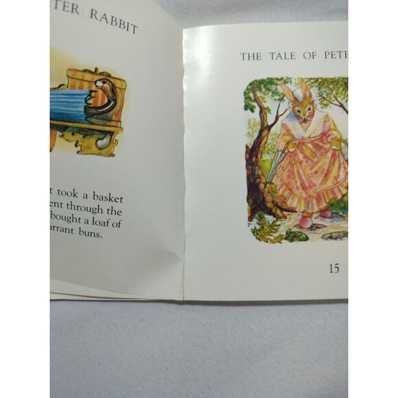 Lot of Four Beatrix Potter Mini Books - Picture 7 of 16